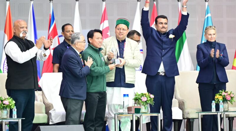 एशियन ओपन शॉर्ट ट्रैक स्पीड स्केटिंग ट्रॉफी 2025: थाईलैंड बना चैंपियन, सीएम धामी बोले- “भारत में शीतकालीन खेलों का नया युग”