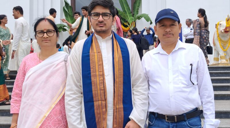 इंडियाना यूनिवर्सिटी में पीएचडी हेतु चयनित अभिषेक बिष्ट, क्षेत्र में खुशी की लहर