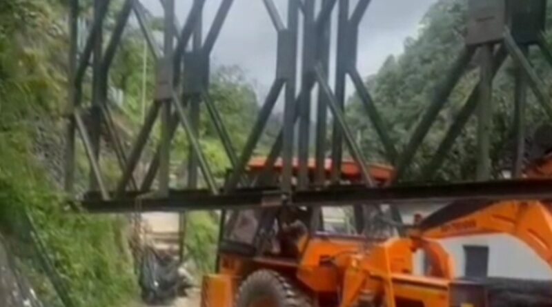 पाबों के निकट कलगड़ी में बैली ब्रिज निर्माण कार्य तेज़ी से जारी
