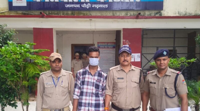 कोटद्वार पुलिस ने नाबालिग लड़की के अपहर्ता को दबोचा, लड़की परिजनों के हवाले