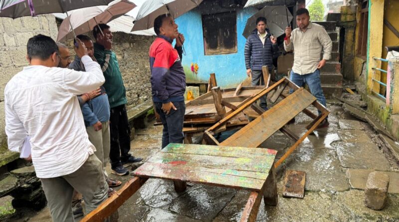 जोशीमठ का भूधंसाव फैलने लगा आसपास, पल्ला गांव के 30 से अधिक परिवार संकट में