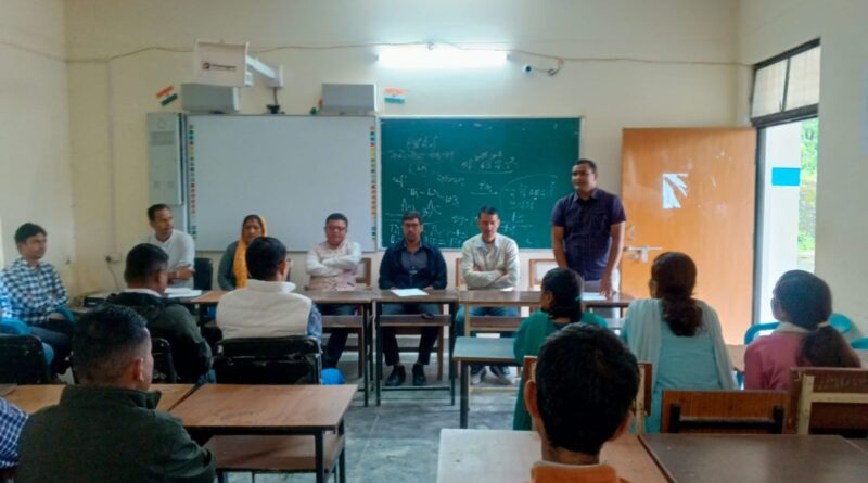 देवाल इंटर कॉलेज की समस्याओं के समाधान को अभिभावक संघ शिक्षा मंत्री से करेंगे भेंट