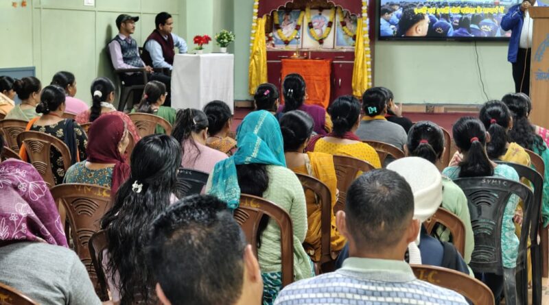सरस्वती विद्या मंदिर इंटर कॉलेज जोशीमठ में बोर्ड परीक्षा की तैयारी पर अभिभावक गोष्ठी आयोजित