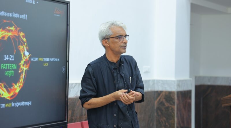 स्वास्थ्य प्रकृति की देन, उपचार भी प्राकृतिक होना चाहिए : यूएसडीएमए में योग एवं स्वास्थ्य कार्यशाला