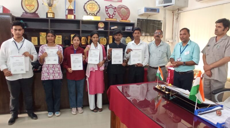 नरेन्द्र्नगर महाविद्यालय के छात्रसंघ चुनाव अनुज रावत बने अध्यक्ष, रघुल उपाध्यक्ष