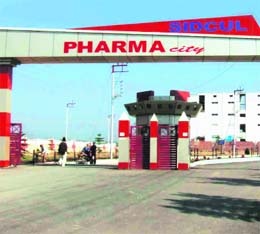 अमेरिका की फार्मा प्रोडक्ट पर टैरिफ की घोषणा से उत्तराखंड का फार्मा उद्योग हिला, नौकरियां खतरे में