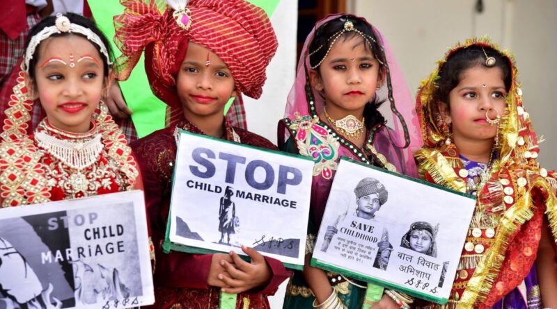 भारत में बाल विवाह में उल्लेखनीय गिरावट, दुनिया के लिए बना सबक