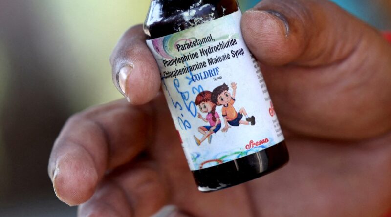 भारत की दवा नियामक व्यवस्था समय में अटकी हुई है