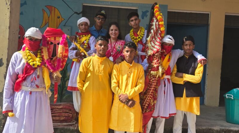 विकासखंड स्तरीय कला उत्सव सम्पन्न, छात्र-छात्राओं ने बिखेरी प्रतिभा की चमक