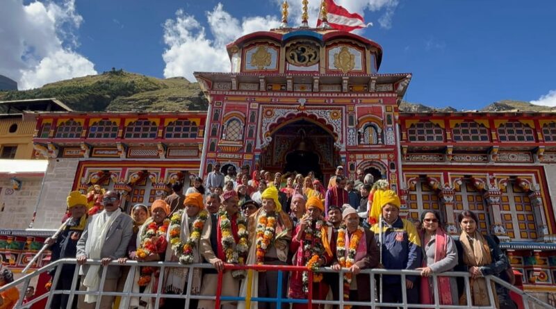 बदरीनाथ धाम के कपाट 25 नवंबर को होंगे बंद, 21 नवंबर से शुरू होंगी पंच पूजाएं