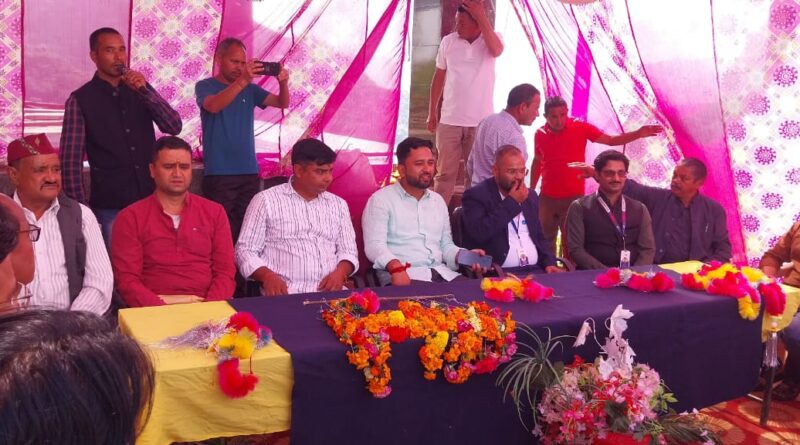 सवाड़ में केंद्रीय विद्यालय की स्वीकृति पर ग्रामीणों ने व्यक्त किया आभार, स्वास्थ्य शिविर का भी हुआ आयोजन