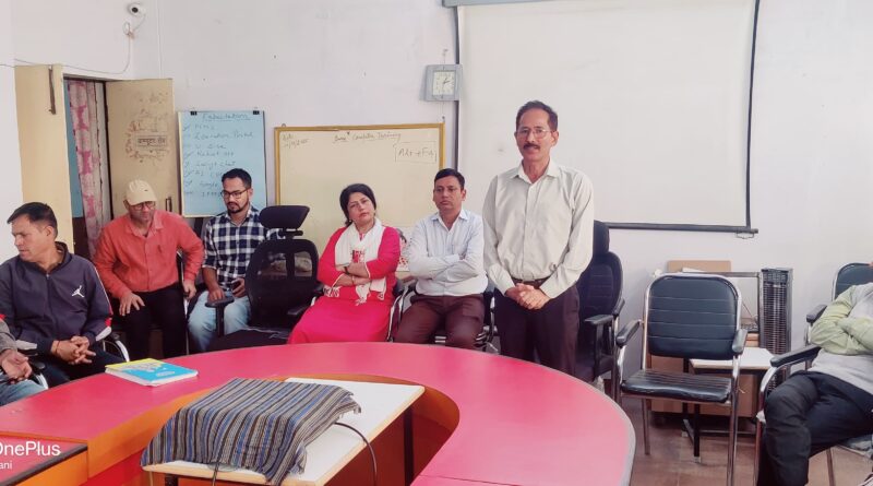 डीईटीई गौचर में पांच दिवसीय आधारभूत कंप्यूटर प्रशिक्षण संपन्न