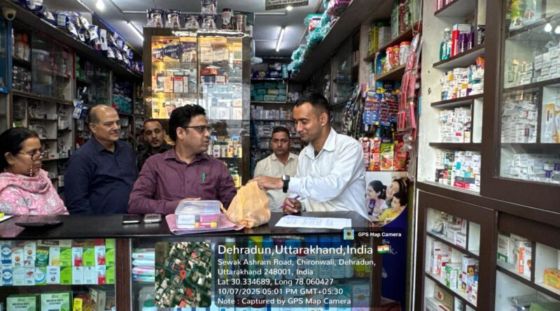 उत्तराखण्ड के मेडिकल स्टोरों से पेडियाट्रिक कफ सिरप जब्त, शिशु रोग अस्पतालों के मेडिकल स्टोरों का औचक निरीक्षण