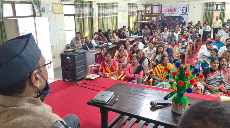 डायट गौचर में कौशलम् प्रशिक्षण सम्पन्न, 167 विद्यालयों के शिक्षकों ने लिया भाग