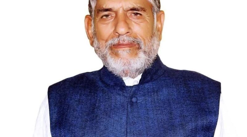 दिवाकर भट्ट — आंदोलन की तपस्या से सत्ता की दहलीज़ तक, और पहाड़ का एक जिद्दी सपूत