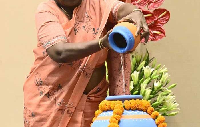 राष्ट्रपति ने छठे राष्ट्रीय जल पुरस्कार और जल संचय-जन भागीदारी पुरस्कार प्रदान किये