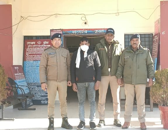 टाटा कंपनी के तार और बाइक चोरी का खुलासा, मुख्य आरोपी गिरफ्तार