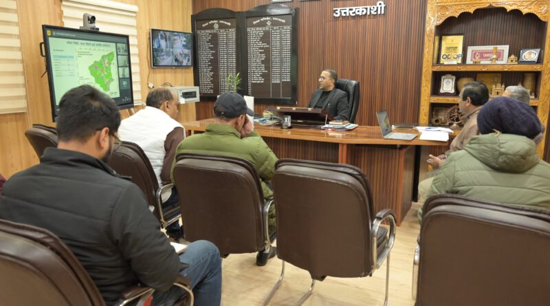उत्तरकाशी की कमल नदी के संरक्षण हेतु दीर्घकालिक जल संरक्षण योजनाएँ बनाने के निर्देश