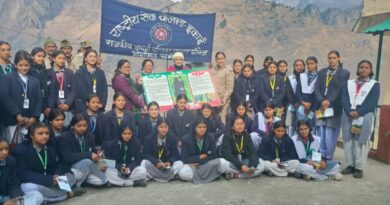 बालिका इंटर कॉलेज जोशीमठ के एनएसएस शिविर में दी पर्यावरण की जानकारियां