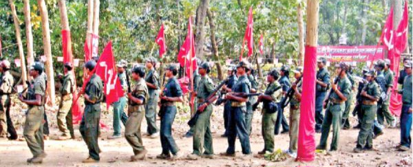 देश में नक्सली हिंसा में 98% तथा मौतों में 91% गिरावट आयी