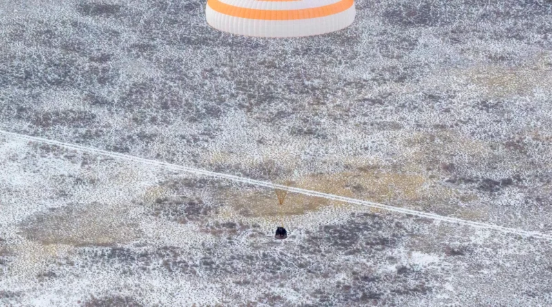 NASA Astronaut Jonny Kim, Crewmates Return from Space Station