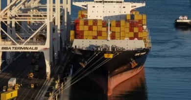 U.S. Trade Deficit Widens Despite Trump’s Tariffs