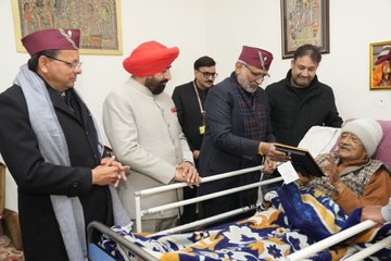 उपराष्ट्रपति राधाकृष्णन ने उत्तराखंड के पूर्व मुख्यमंत्री मेजर जनरल (सेनि) खंडूड़ी से की मुलाकात