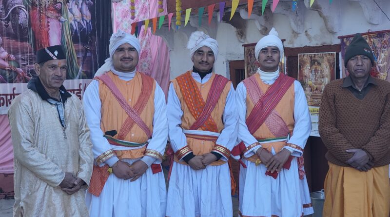 उत्तराखण्ड के पहाड़ों में पांडव नृत्य की धूम, संस्कृति संरक्षण का बना माध्यम