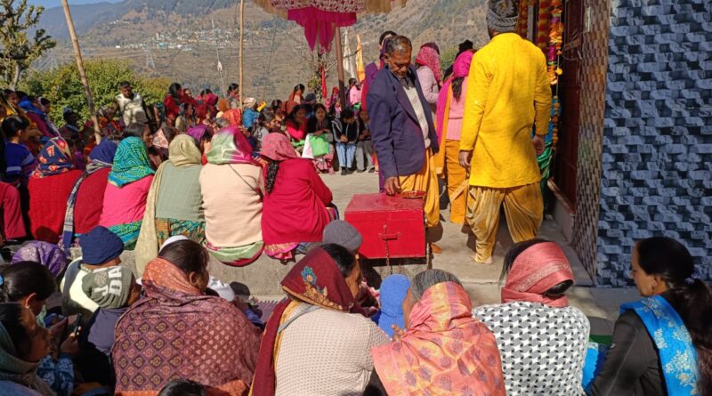 चमेठी–पोखरी: मां चंडिका देवी मंदिर में की प्राण-प्रतिष्ठा संपन्न