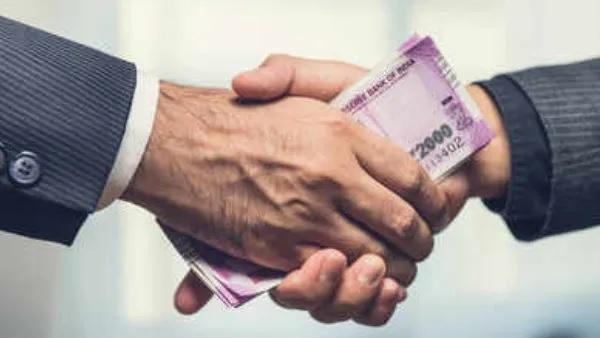 हरिद्वार: 50 हजार की रिश्वत लेते जिला पूर्ति अधिकारी ( DSO)और सहायक गिरफ्तार