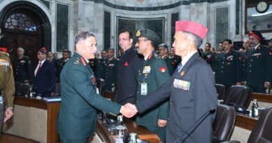 पूर्व सैनिक कलम सिंह बिष्ट को थल सेनाध्यक्ष ने किया सम्मानित