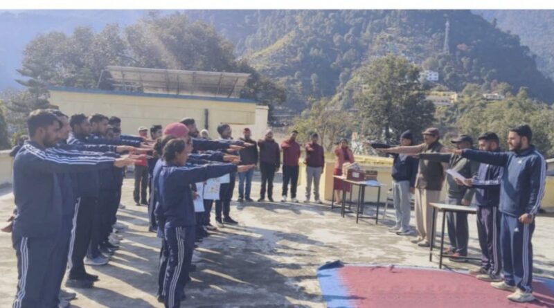 डायट गौचर में मनाया गया सोलहवां राष्ट्रीय मतदाता दिवस