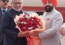 राज्यपाल गुरमीत सिंह और मुख्यमंत्री धामी ने उपराष्ट्रपति का हवाई अड्डे में  स्वागत किया