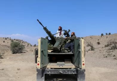 क्यों लड़ रहे हैं पाकिस्तान और अफगानिस्तान ?