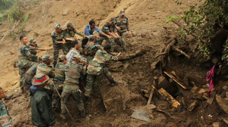 युद्धभूमि से आगे: मानवीय सहायता और आपदा राहत के अग्रदूत भारतीय सशस्त्र बल