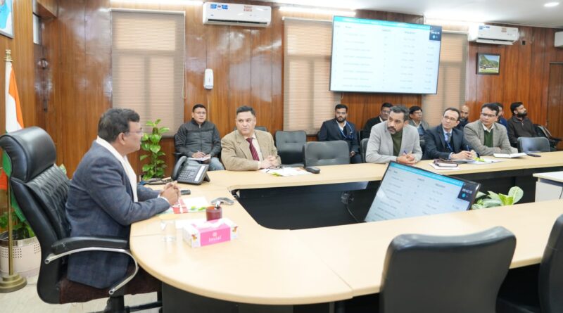 देहरादून से पूर्णागिरी हवाई सेवा शुरू करने के निर्देश