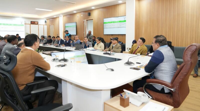 सड़क और डिजास्टर शेल्टर निर्माण कार्यों में तेजी के निर्देश