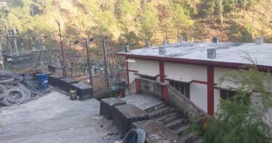 देवाल के 46 गांव 24 घंटे से अधिक समय से अंधेरे में