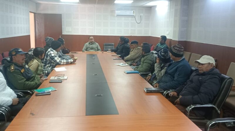 तहसील दिवसों से उठता जनता का विश्वास, फरियादियों के इंतजार में बैठे रहे अधिकारी