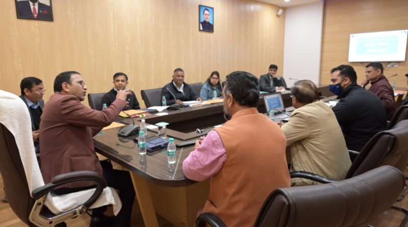 धराली आपदा प्रभावितों के आवेदनों को डीएम ने दी त्वरित स्वीकृति