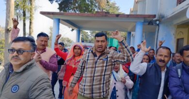 जिलासू-आली मोटर मार्ग निर्माण को लेकर एसडीएम की अध्यक्षता में बैठक में बनी सहमति।