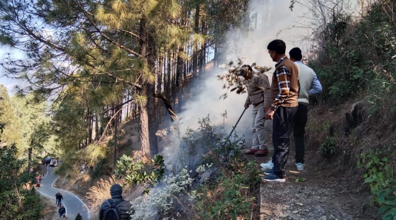 वनाग्नि से निपटने को वन विभाग की मॉक ड्रिल, विभिन्न विभागों ने किया आपातकालीन अभ्यास