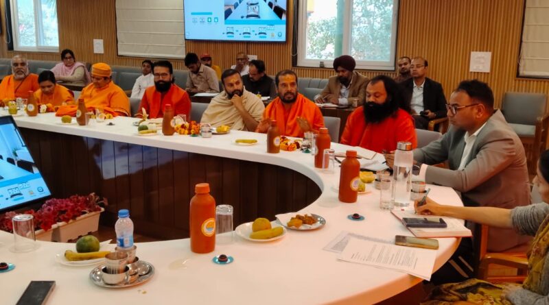दिव्य और भव्य कुंभ आयोजन के लिए मेला प्रशासन एवं मेला क्षेत्र के आश्रमों का साझा संकल्प