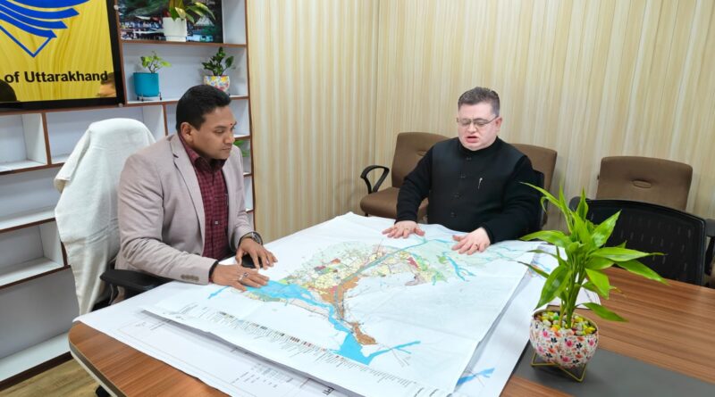 हरिद्वार-रुड़की महायोजना 2041 पर राज्य सचिवालय में हुयी विस्तृत चर्चा