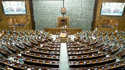 लोक सभा अध्यक्ष की कुर्सी पर विश्वास का संकट