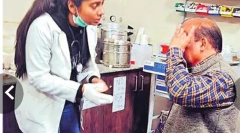 शिक्षा निदेशक पर भाजपा विधायक के समर्थकों ने किया हमला 