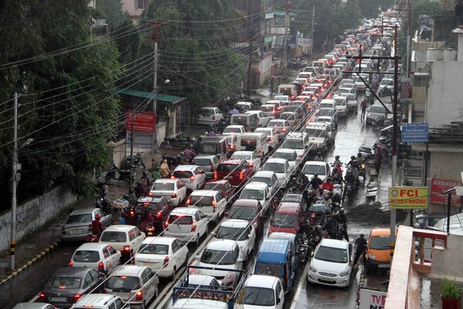 उत्तराखंड में ​लागू हो ट्रैफिक जाम से निपटने के लिए “ग्रेडेड रिस्पांस एक्शन प्लान