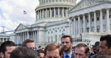 ट्रंप की व्यापारिक उथल-पुथल से अमेरिका-भारत समझौते पर भी उठने लगे सवाल