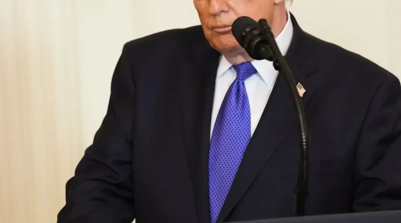 मध्य पूर्व संघर्ष में उतरकर ट्रंप ने अपना  राष्ट्रपति पद लगा दिया  दाँव पर