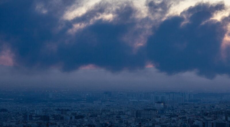 ईरान युद्ध : ट्रम्प का त्वरित जीत का विश्वास साकार होता नज़र नहीं  आ रहा